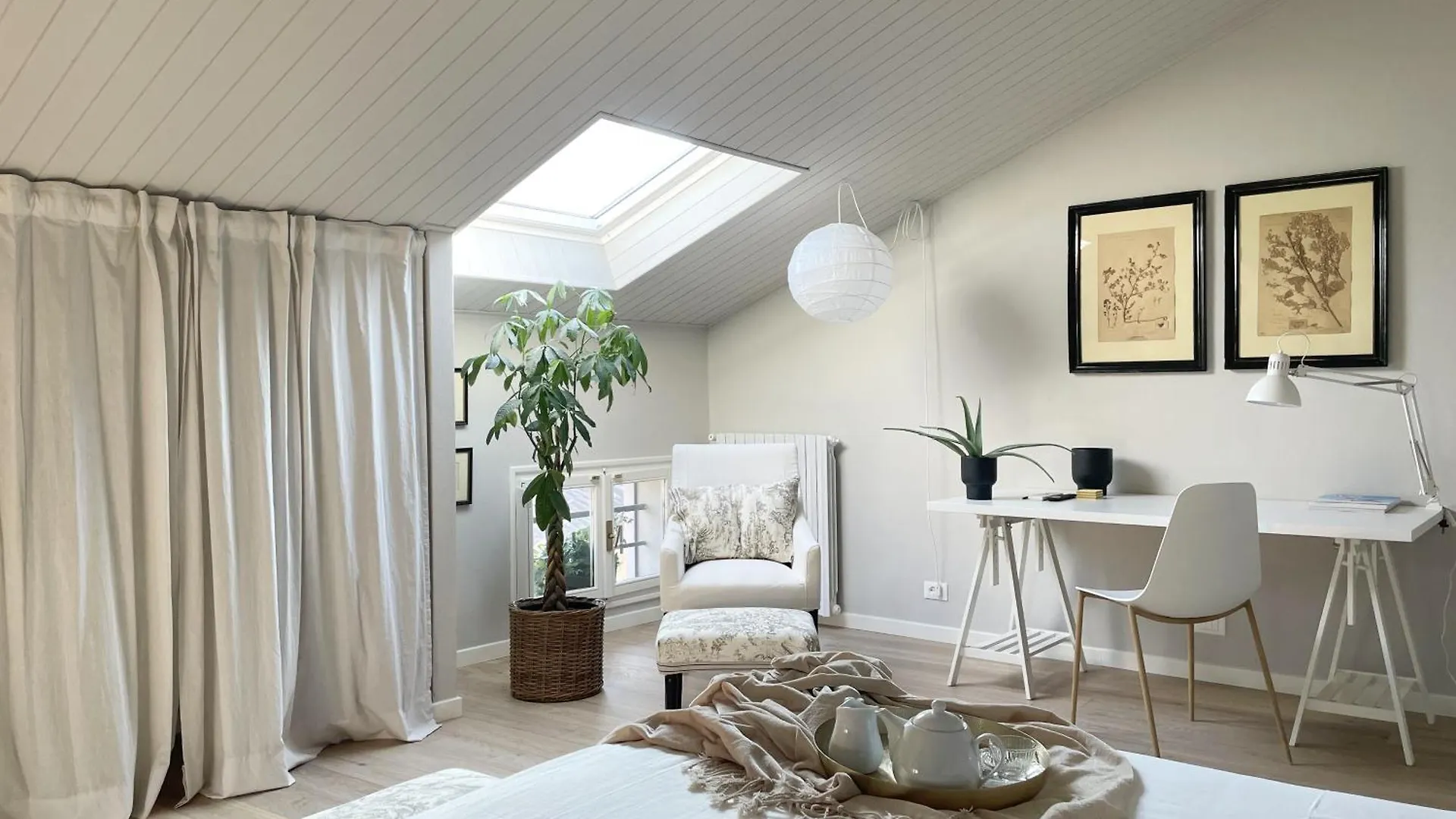 Angolo 19 - A Cozy Attic In The City Center With Lift Reggio Emilia 0*,  Italy